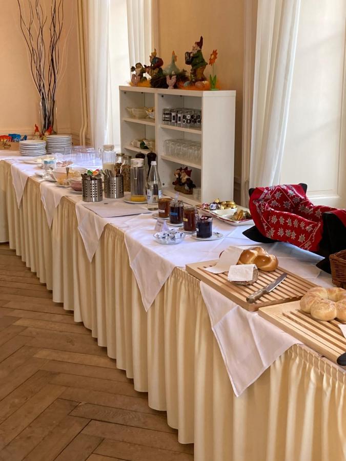 Hotel Restaurant Raben Linthal Екстериор снимка